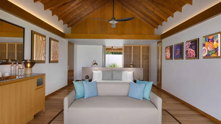 Emerald Faarufushi Resort & Spa